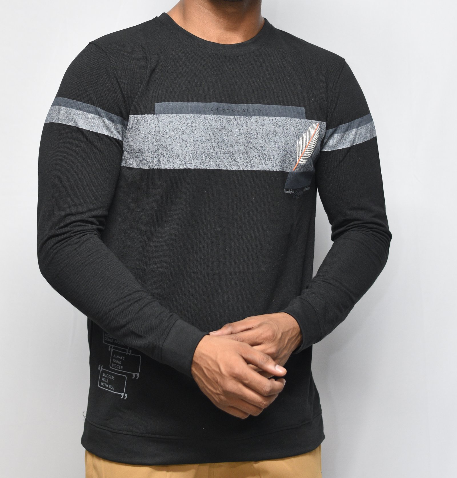 Black long sleeve cotton printed T shirt